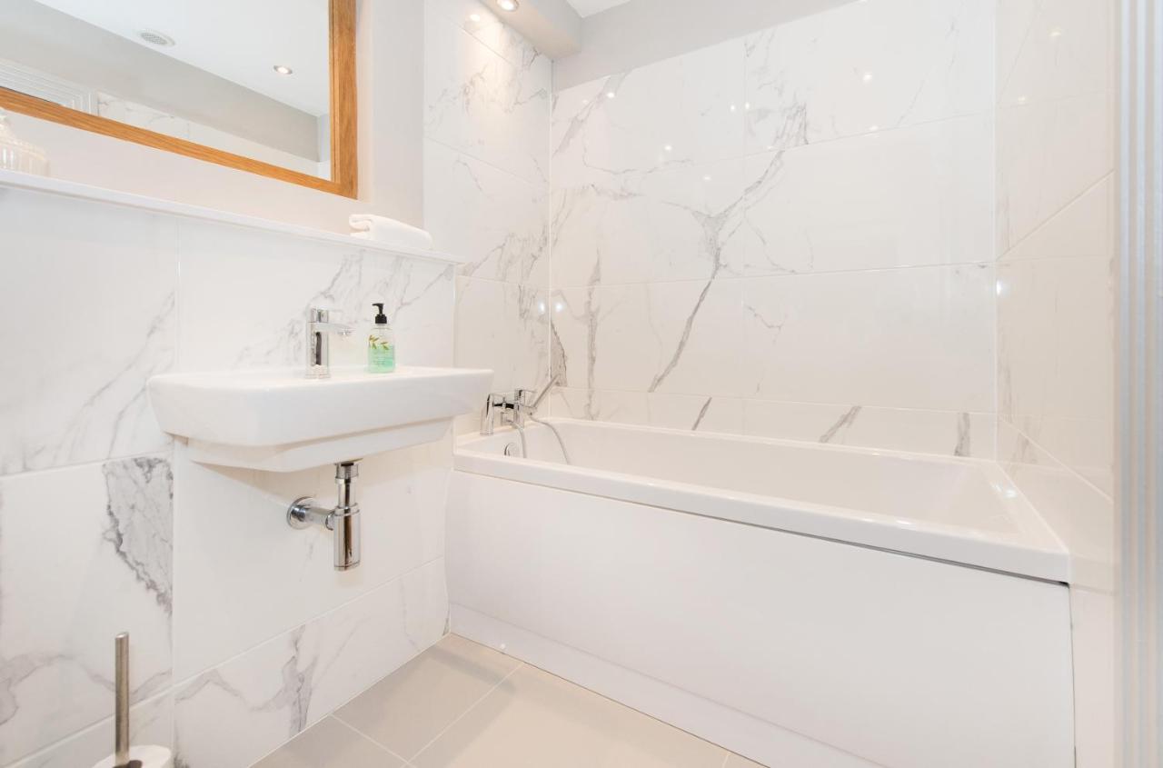 Harrogate Serviced Apartments Eksteriør billede