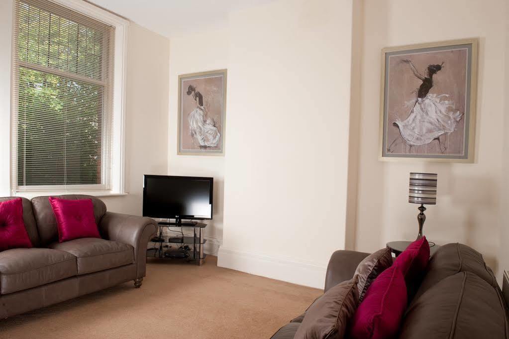 Harrogate Serviced Apartments Eksteriør billede